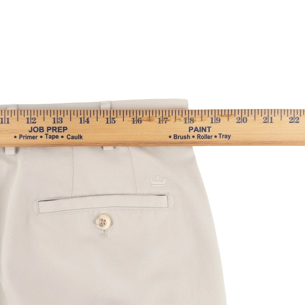 Peter Millar Mens 36 Salem Performance Shorts Beige Tan Wicking Golf Preppy
